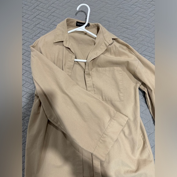 Wide Sleeve Button Up - Picture 2 of 2